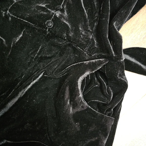 NWT Unique Vintage Black Velvet Jumpsuit - Picture 7 of 12